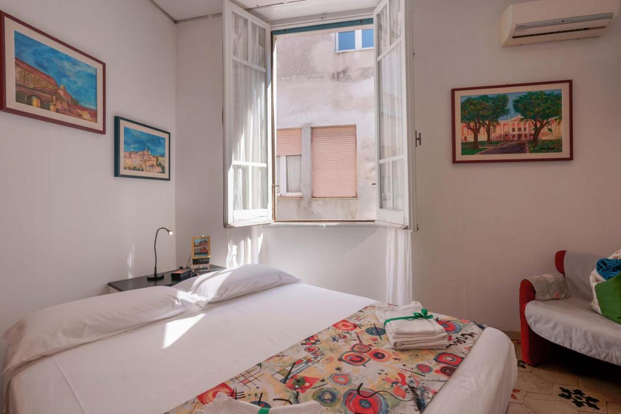 Hotel Casa Diaz Cagliari Pokoj fotografie